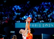 开云体育中国官网-加拿大运动员喜获佳绩，掀起热潮的简单介绍