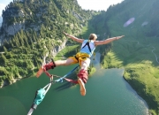 开云体育官方网站-英格拉姆爆发助深圳队淘汰赛过关新疆队，展现关键先生本色