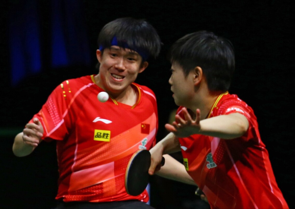 韩国队力克英格兰队，马龙扛起全队的简单介绍