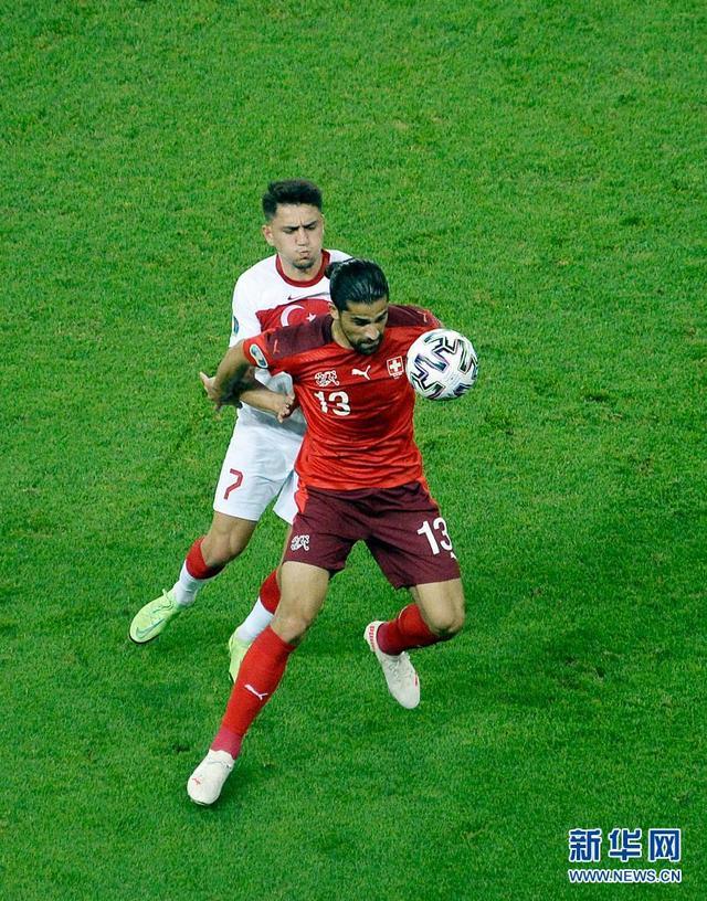 瑞士队在欧锦赛上表现抢眼，成功进军四强的简单介绍