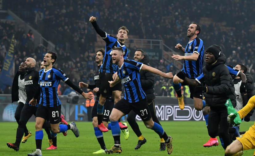 包含萨勒尼塞在联赛中表现出色获胜的词条