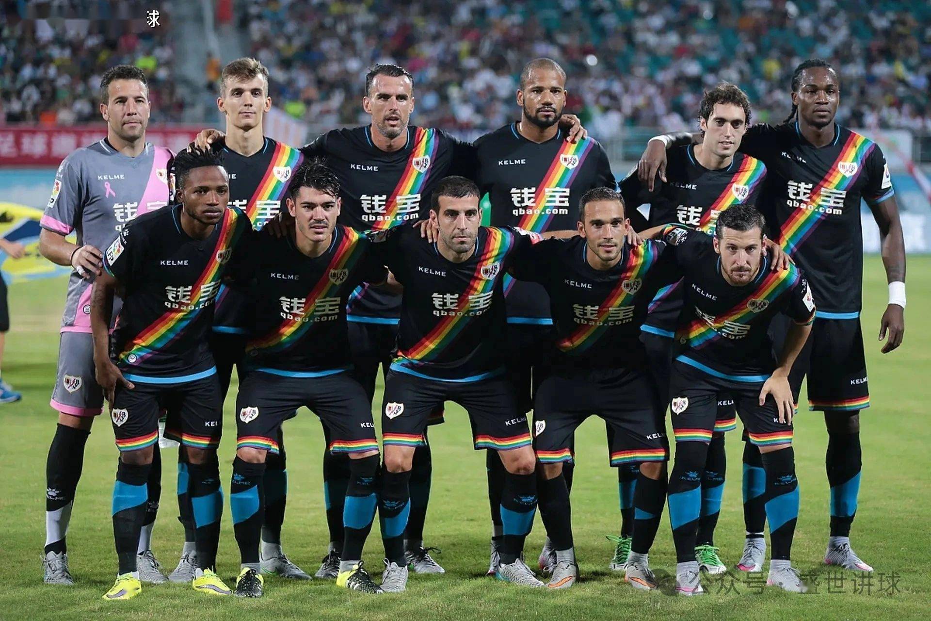 包含摩纳哥在对阵南特的比赛中取得胜利，继续领跑法甲的词条