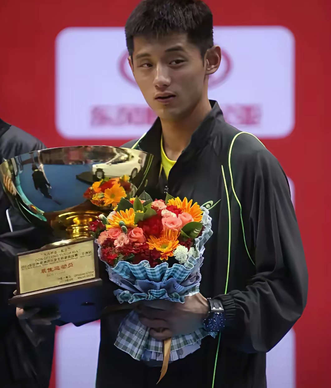 瑞典乒乓球队力克中国乒乓球队，张继科送出助攻的简单介绍