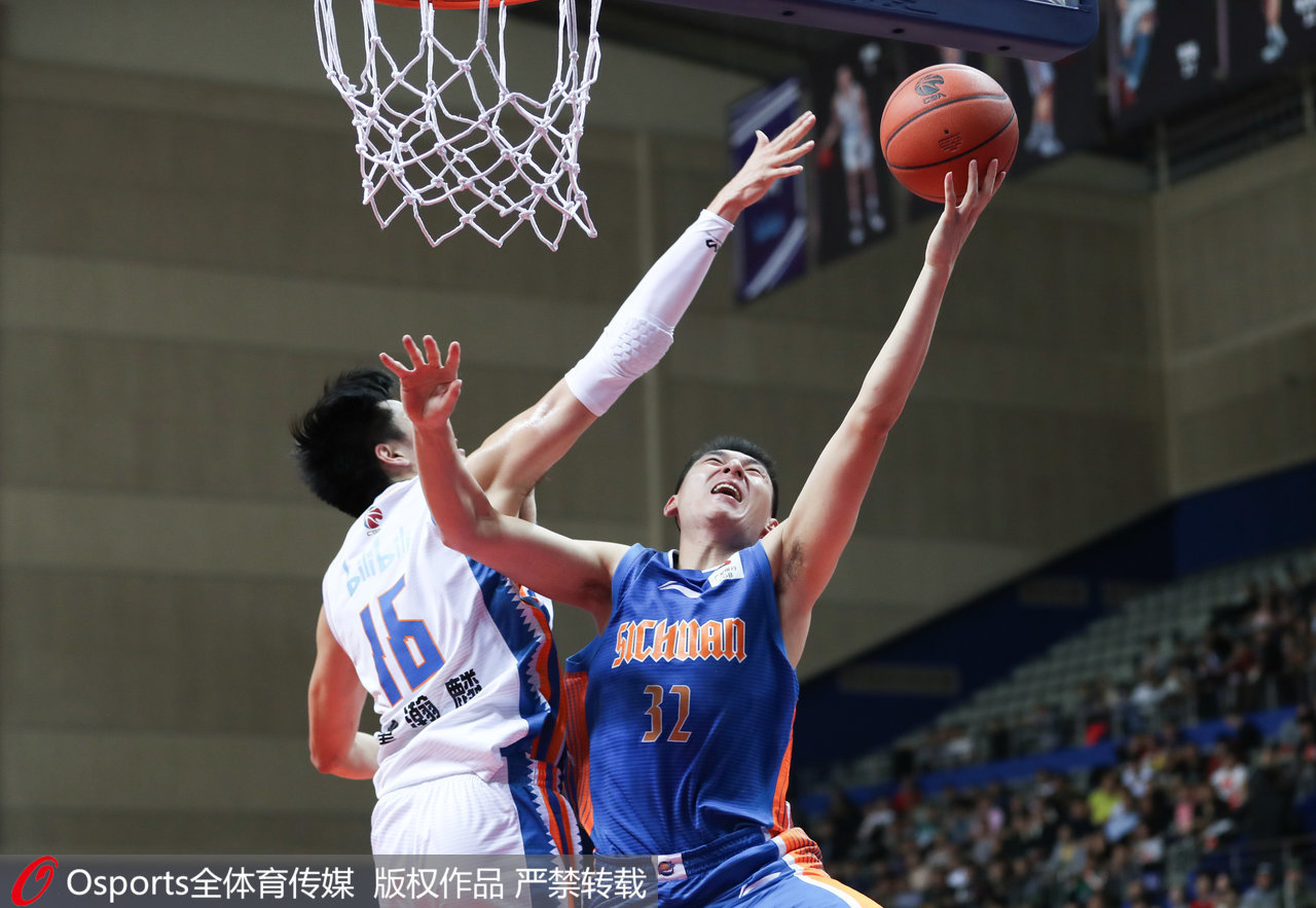 关于日本队绝杀德国队,黄鸭组合统治全场的信息 关于日本队绝杀德国队,黄鸭组合统治全场的信息