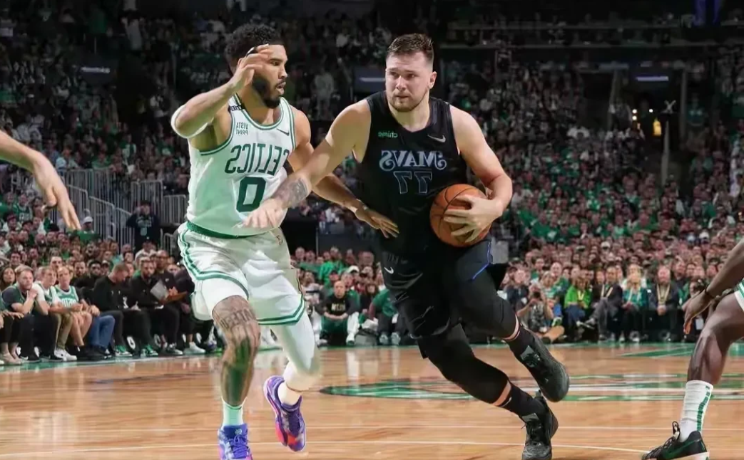 凯尔特人翻盘雄鹿B队,东契奇打破历史纪录 凯尔特人翻盘雄鹿B队,东契奇打破历史纪录