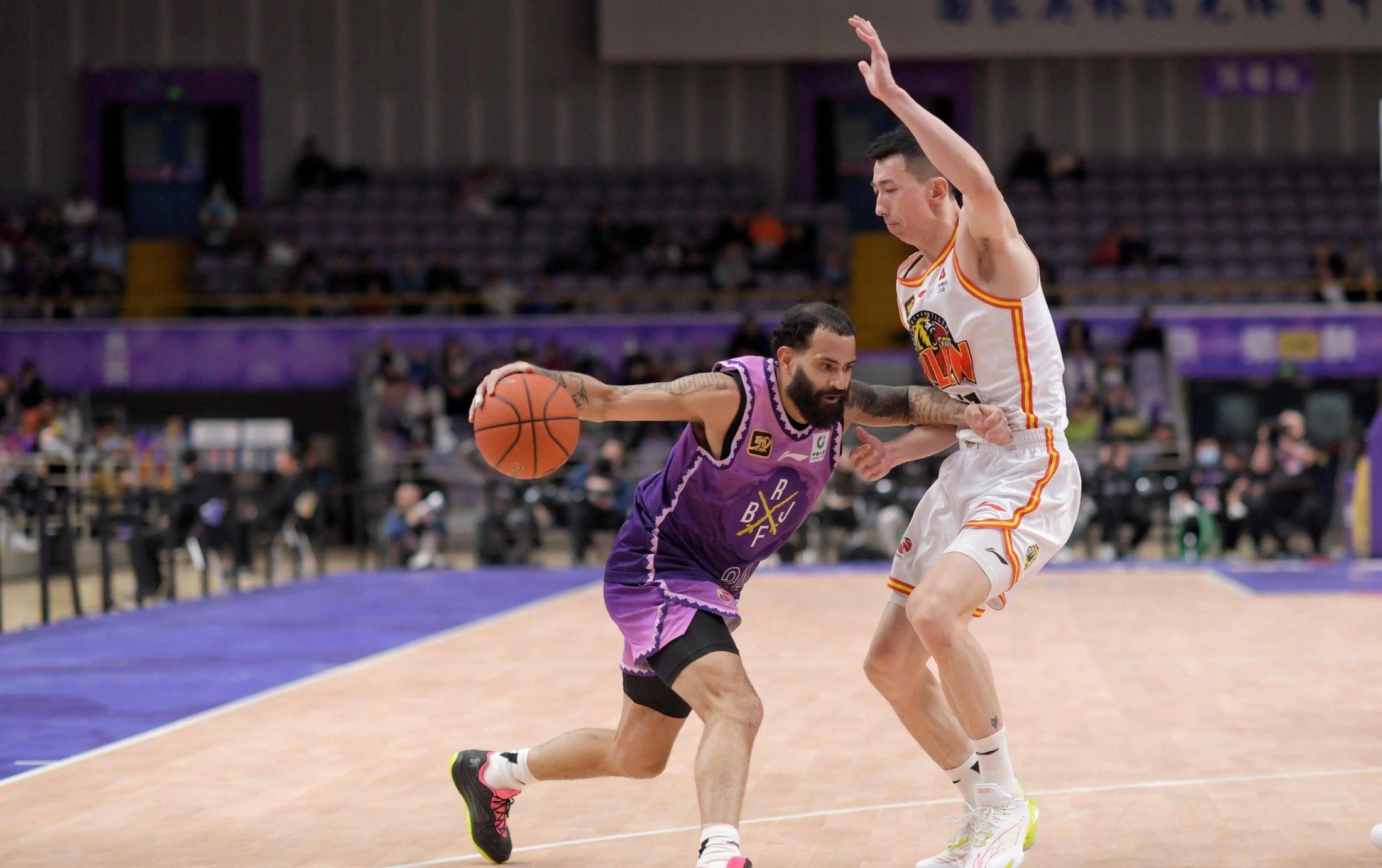 包含篮球联赛球员心态调整良好,全力备战下一场的词条 包含篮球联赛球员心态调整良好,全力备战下一场的词条