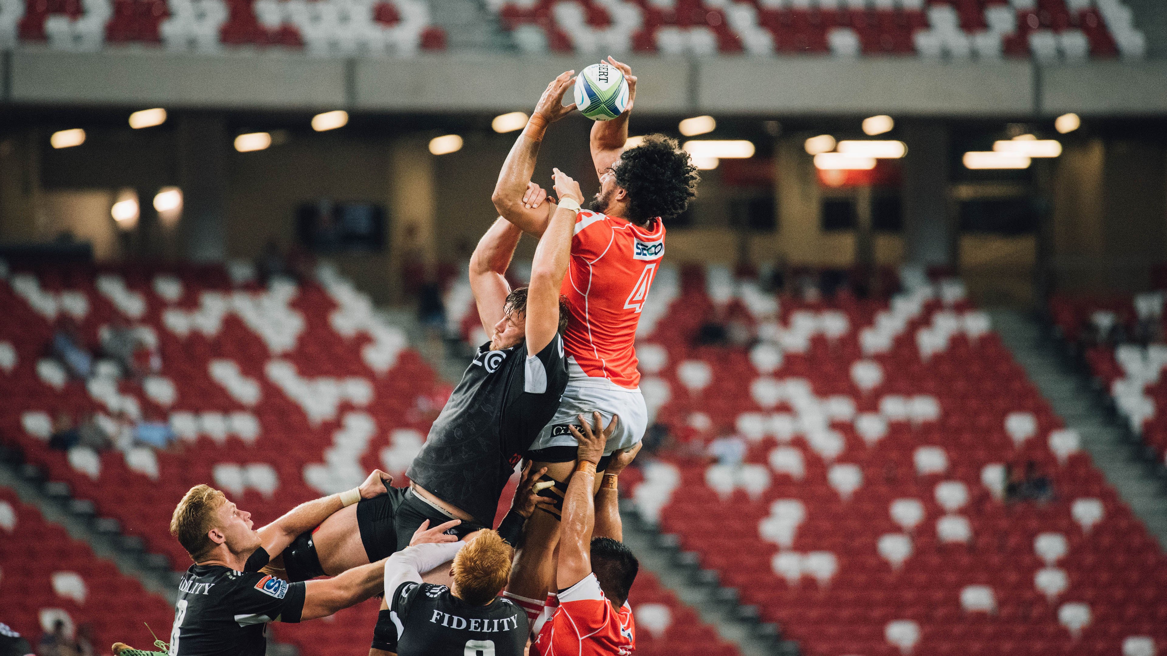 西甲国家德比之夜,欧文冠军级表现改写历史